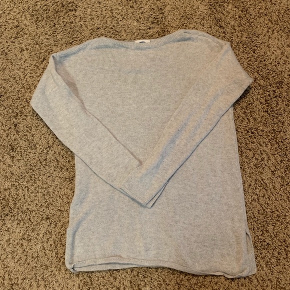⭐️FREE w/ purchase!⭐️ Old Navy sweater - Picture 2 of 2